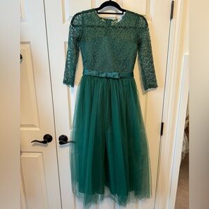 Beautiful Green Lace & Tulle Midi Dress